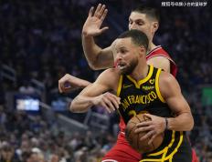 【168直播】NBA常规赛：库里18中5伤退勇士遭公牛逆转 德罗赞33+8罚球准绝杀