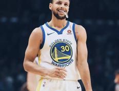 168直播-NBA ：勇士141-139战胜雷霆取得5连胜，球员表现一览，库里完美绝杀