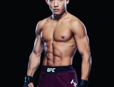 MMA:为钱下海！日本MMA格斗选手堀江圭功曾拍摄钙片？