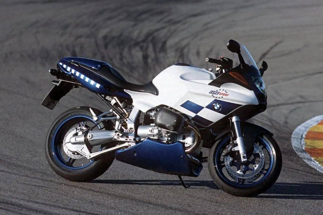 拳击:最运动的拳击手——BMW R1100S BoxerCup Replica