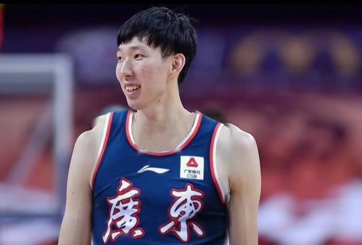 对标NBA！CBA前十超巨排名揭晓，郭艾伦第二，张镇麟第六，大王垫底