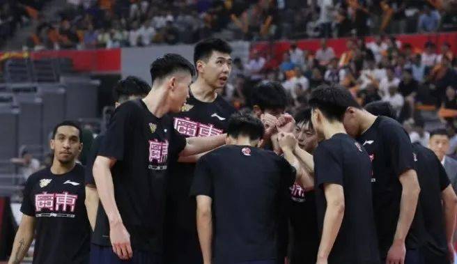 168直播-打出来了！26分钟2帽扣傻杨瀚森！广东队的未来NBA级别中锋......