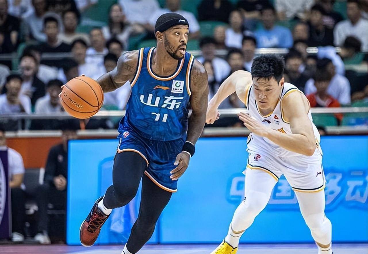 悬念揭晓，山东男篮拿下NBA名将，裁掉水货外援，洋帅剑指前八！