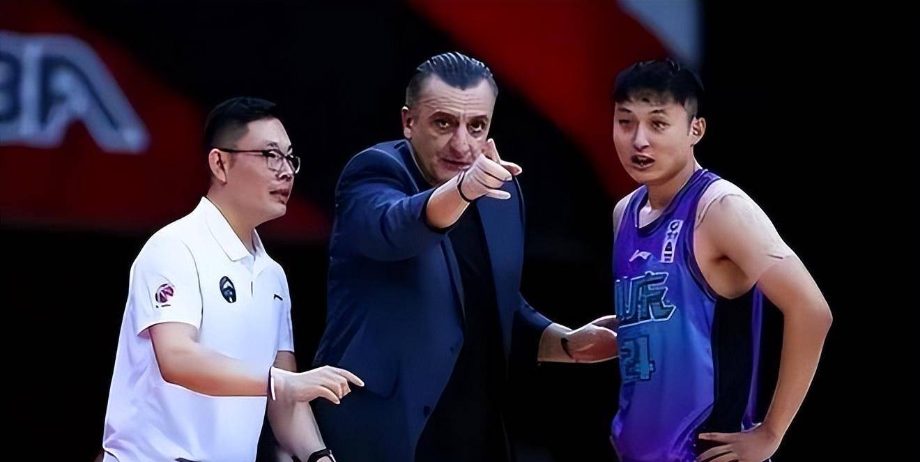 悬念揭晓，山东男篮拿下NBA名将，裁掉水货外援，洋帅剑指前八！