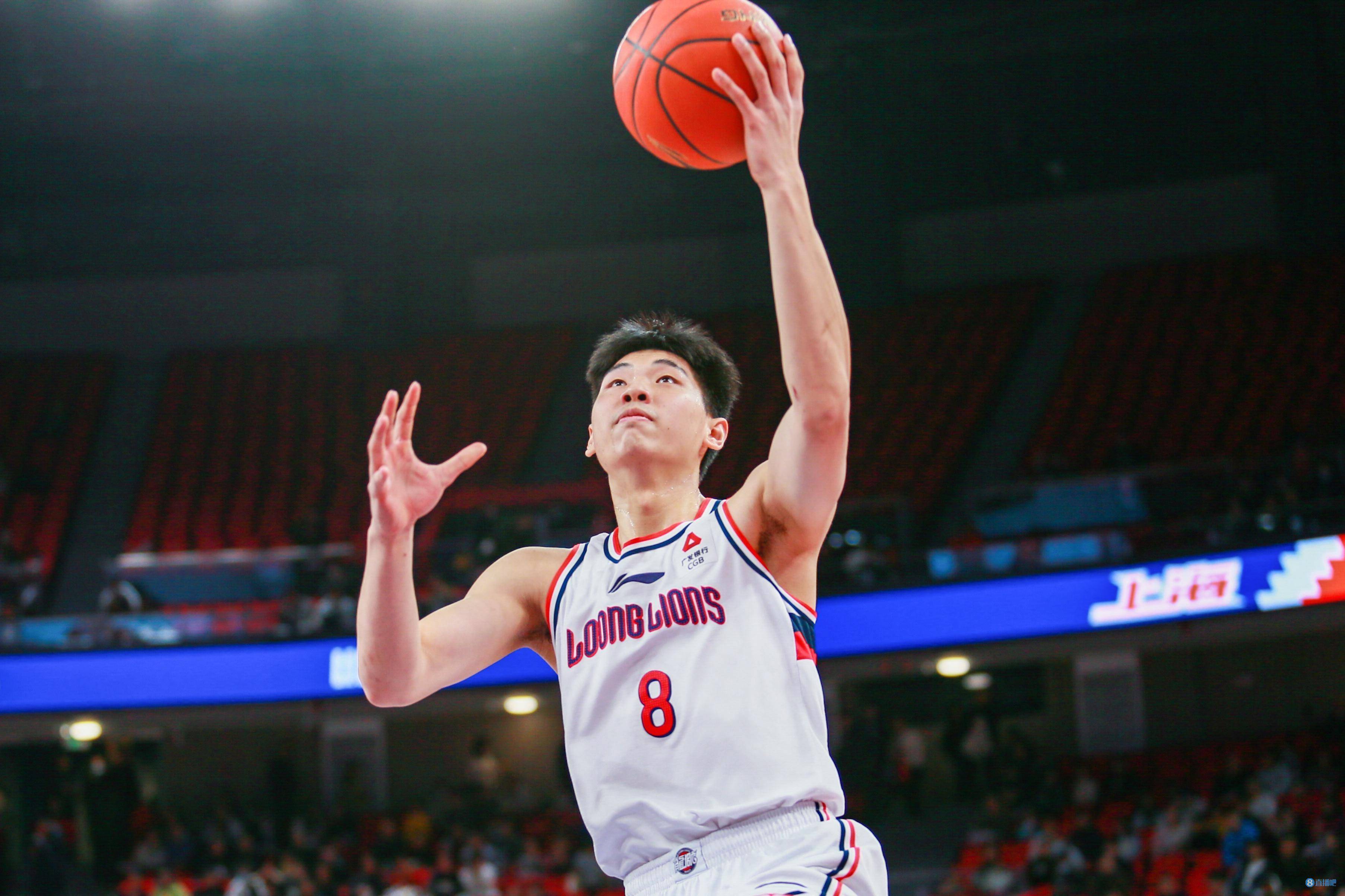 【168直播】未来NBA之星，CBA强力后卫收到NBA面试邀请，父子都是强力球员