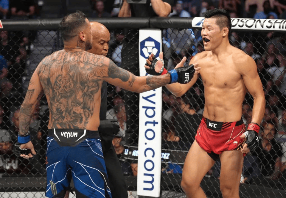 【168直播】UFC305李景亮重磅回归，中国“吸血魔”能否重回巅峰？