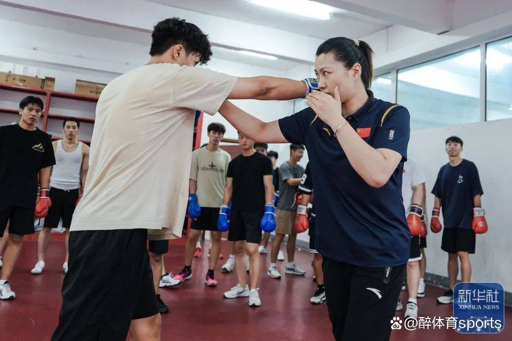 【168直播】前女子拳击冠军李金子｜从赛场到讲台“拳”拳之心 “金”光灿灿